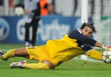 【爱游戏体育】新赛季中超刮起澳流风，澳洲元素深度融入联赛竞争格局