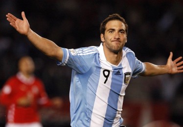 爱游戏：剑走偏锋，UFC赛场上的那些匪夷所思奇招盘点