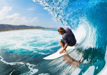 爱游戏|杰伦-约翰逊独揽23分，老鹰主场力克太阳