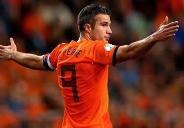 爱游戏|周一西甲焦点战，埃尔切主场迎战塞维利亚，边路对决与核心球员主导胜负走向