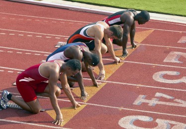 爱游戏官网_杜兰特社交媒体删评风波，吐槽太阳球迷后紧急删除，引发广泛热议